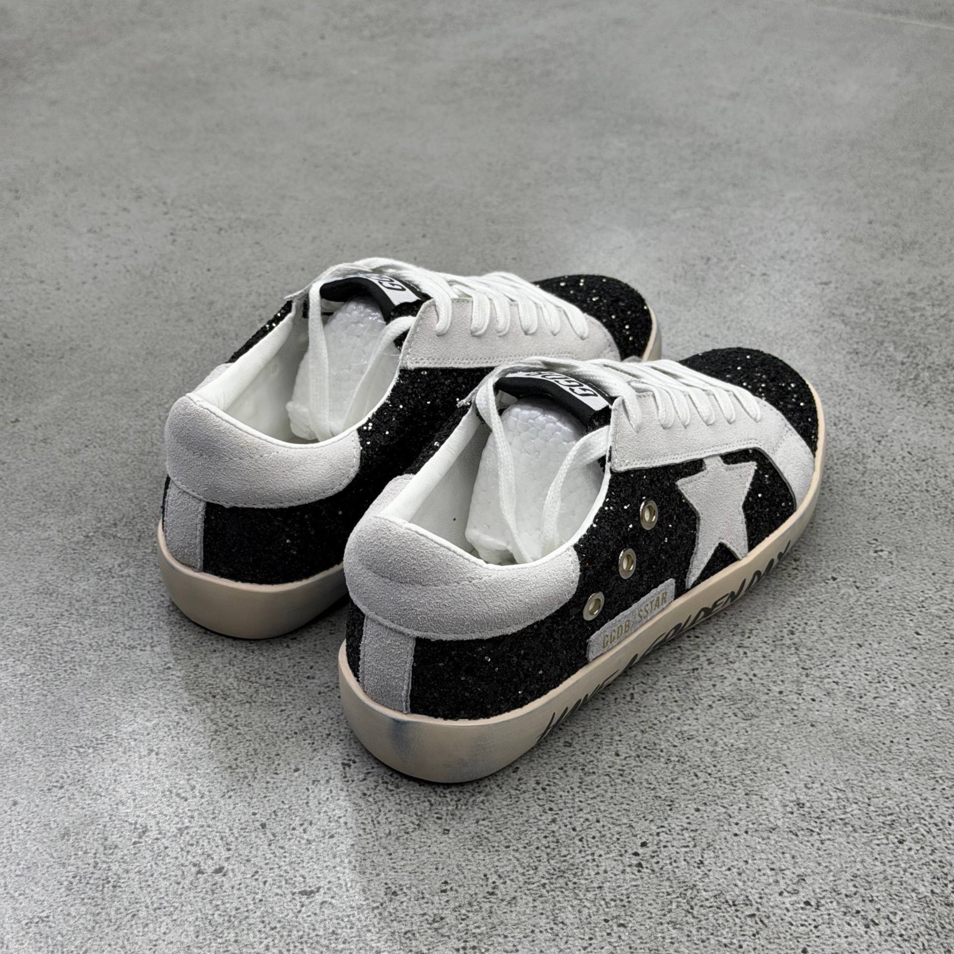 سوپر استار گلدن گوس Golden Goose