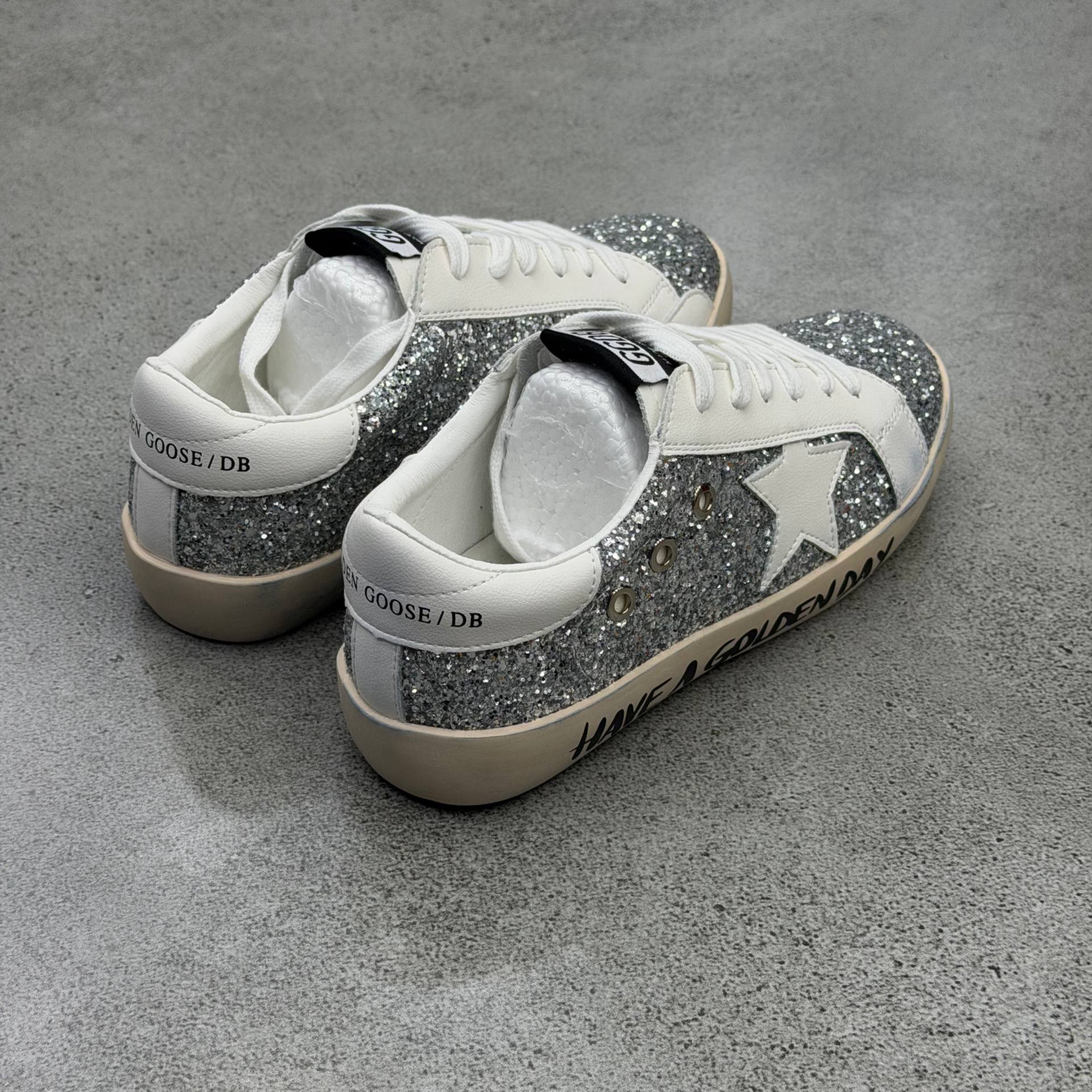 سوپر استار گلدن گوس Golden Goose