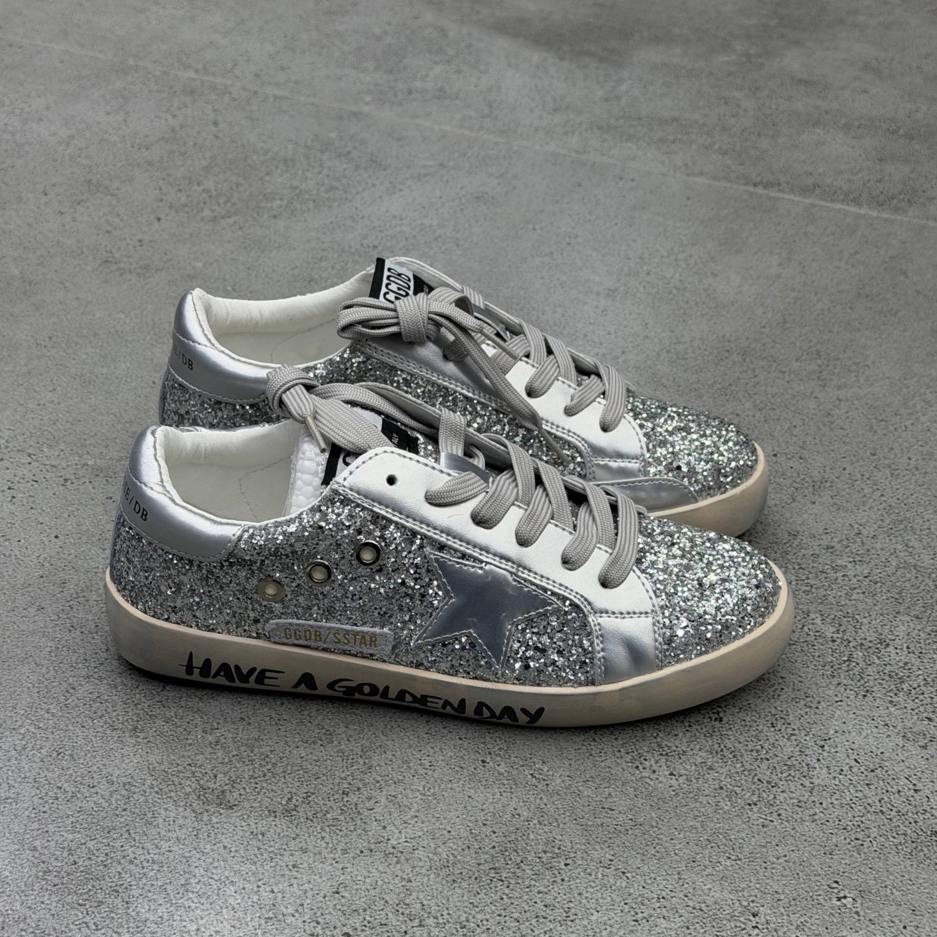 سوپر استار گلدن گوس Golden Goose