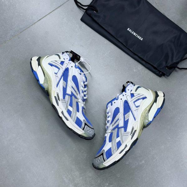 بالنسیاگا رانر سیلور