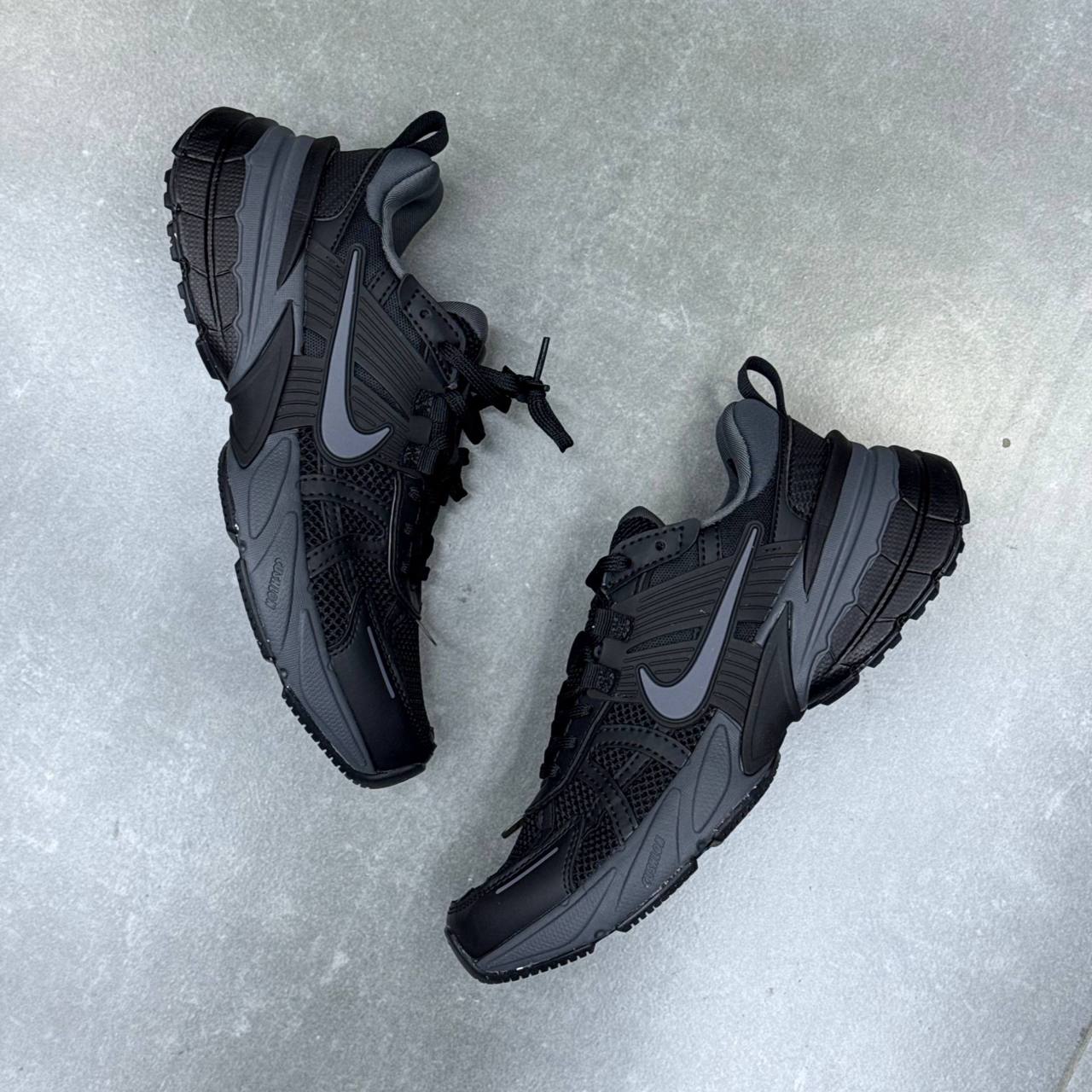 نایک وی تو کی Nike V2K Run 