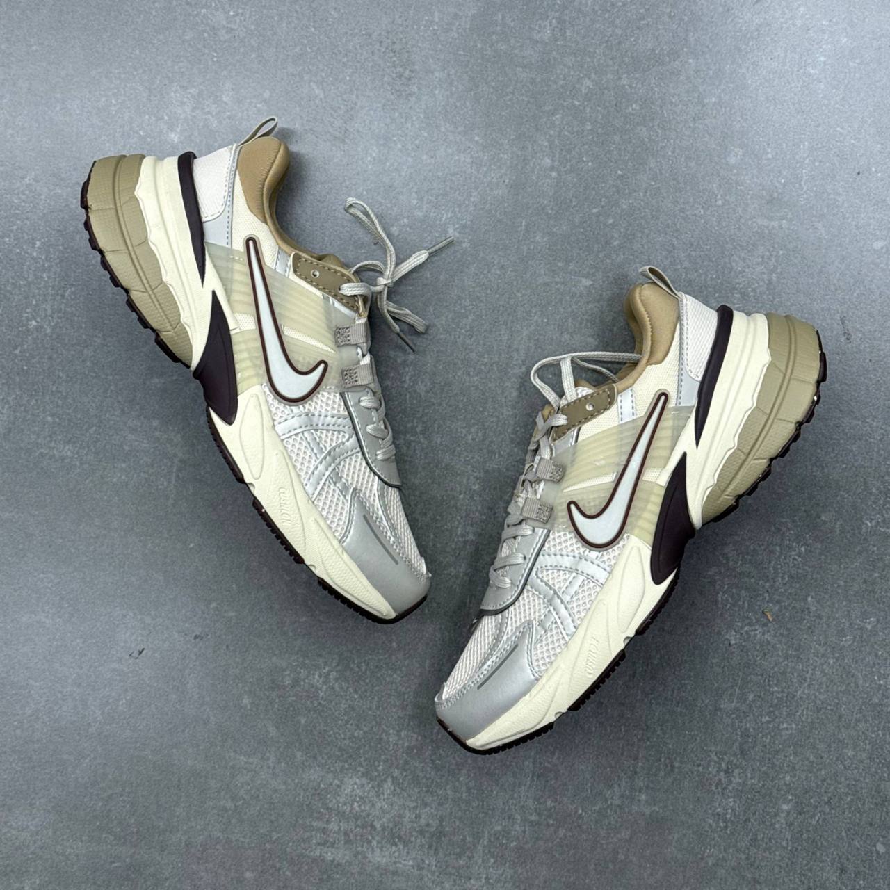 نایک وی تو کی Nike V2K Run 