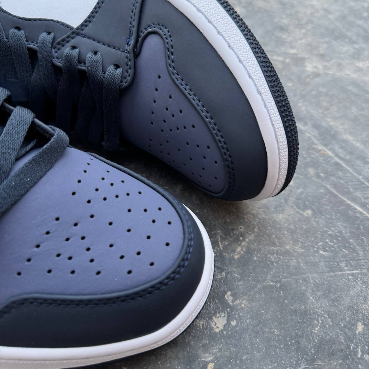 نایک ایر جردن وان مید