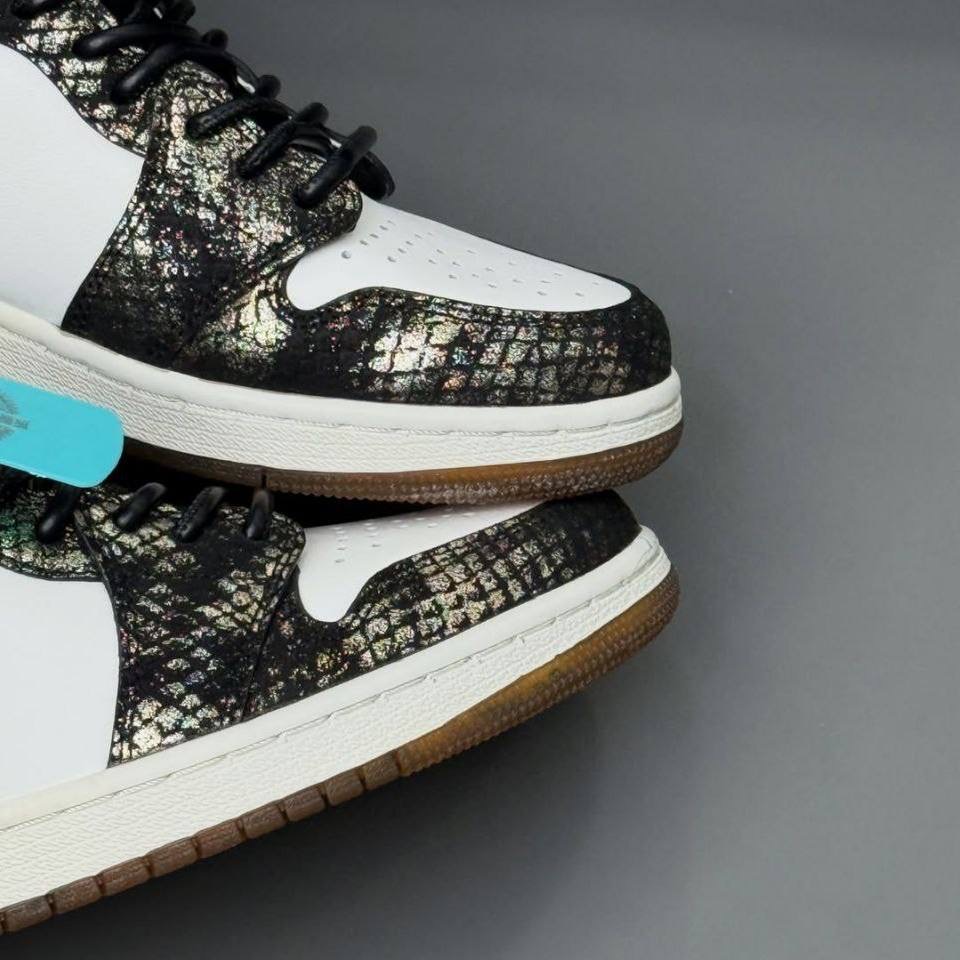 نایک جردن وان ساقدار یر آف د اسنک Air Jordan 1 High OG Xuanwu