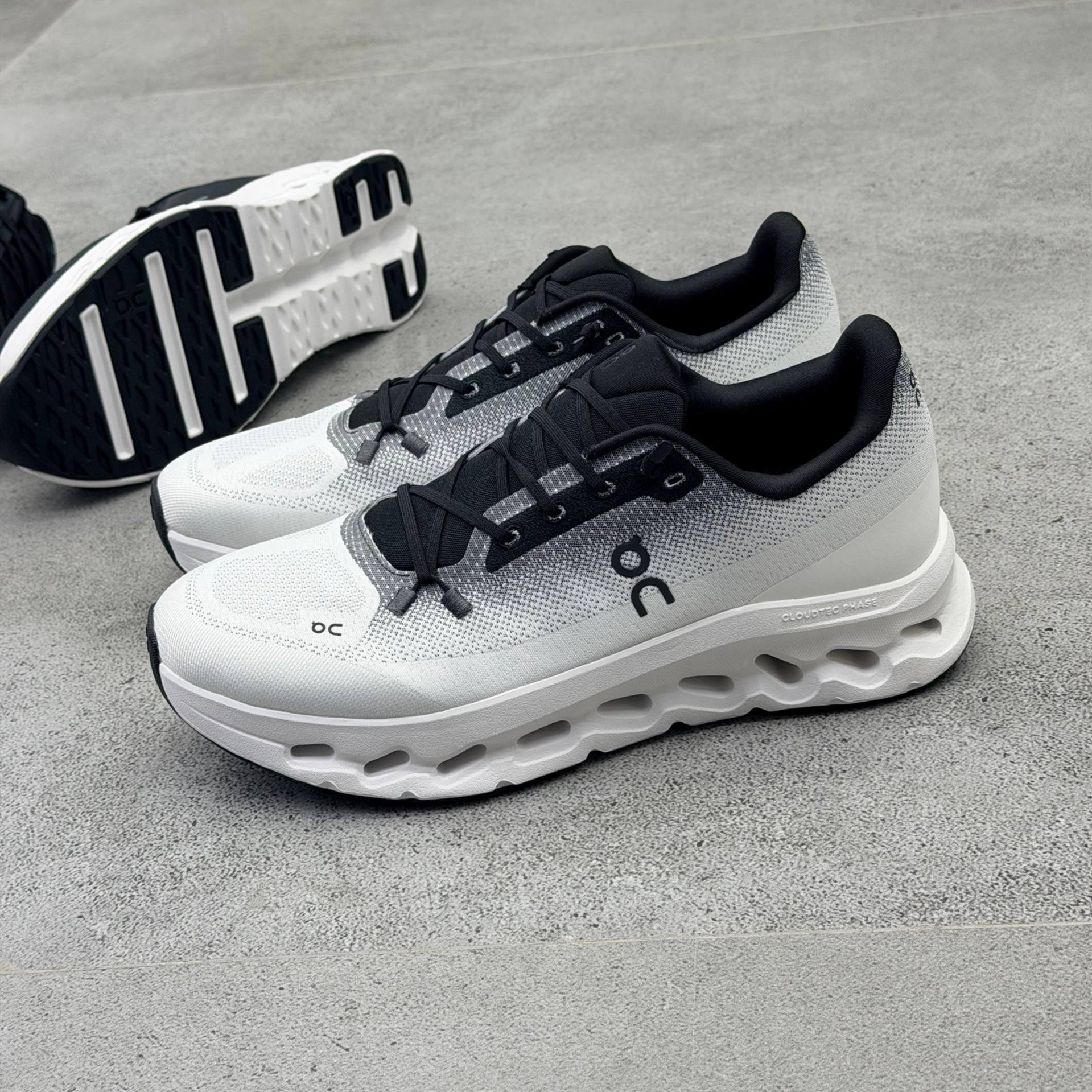 آن رانینگ‌QC On Running – CloudTec Phase